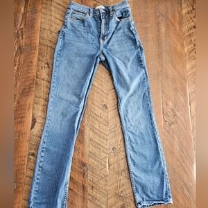Abercrombie and Fitch, Slim Straight Ultra High Rise Jeans Size 0